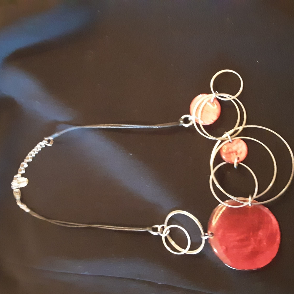 Chic Red and Silver Circle Necklace